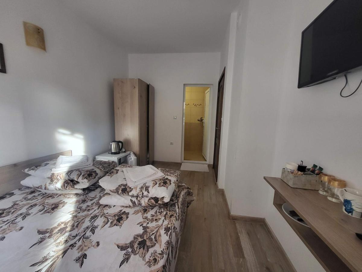 Guest Rooms Kostovi Nesebar Exterior photo